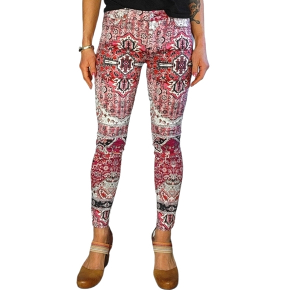 7FAMK Paisley Midrise Skinny Jeans Size 27 Pink Red - Picture 1 of 5